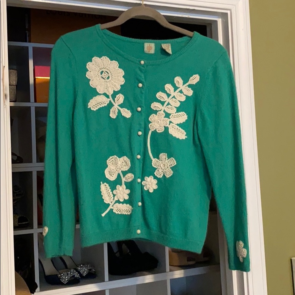 Vintage anthropology Green lace flowered cardigan